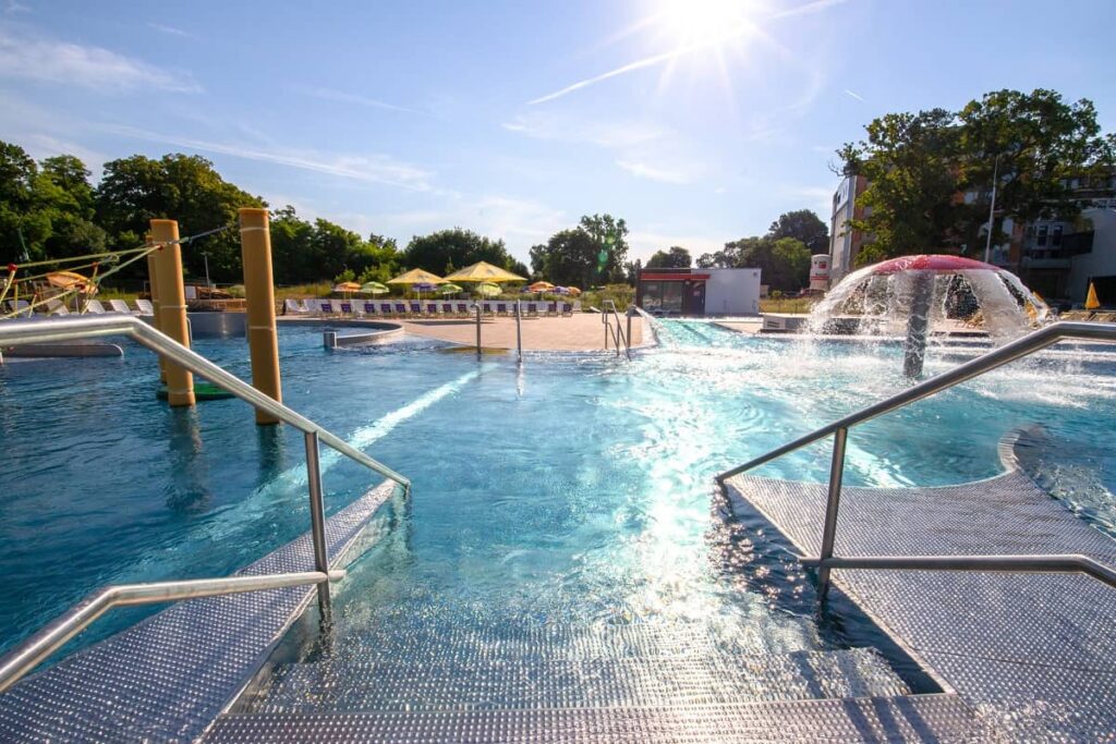 ThermalPark Nitrava - becken