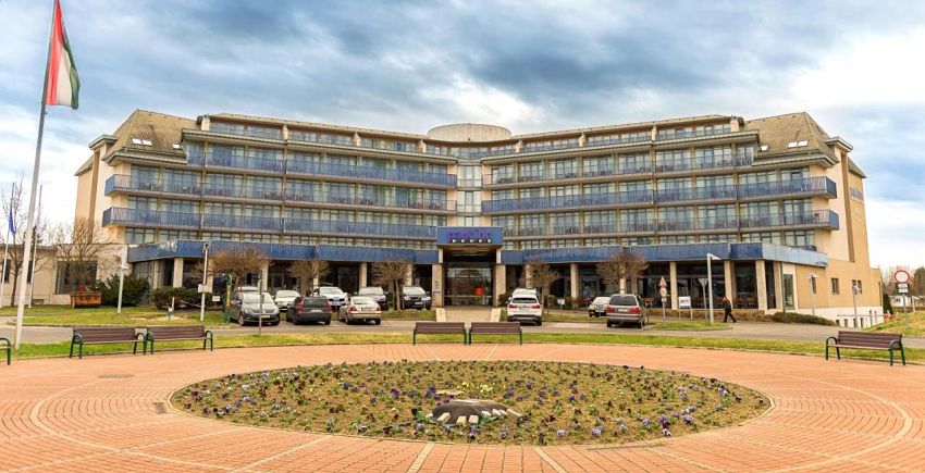 Beliebtes Hotel im Bad: Park Inn by Radisson Sárvár Resort & Spa