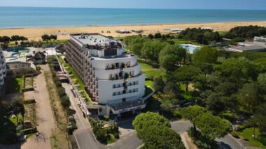 Savoy Beach Hotel & Thermal Spa