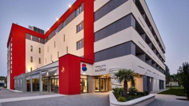 Thermal Hotel Balance Lenti