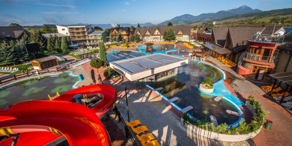 Bešeňová: Thermen